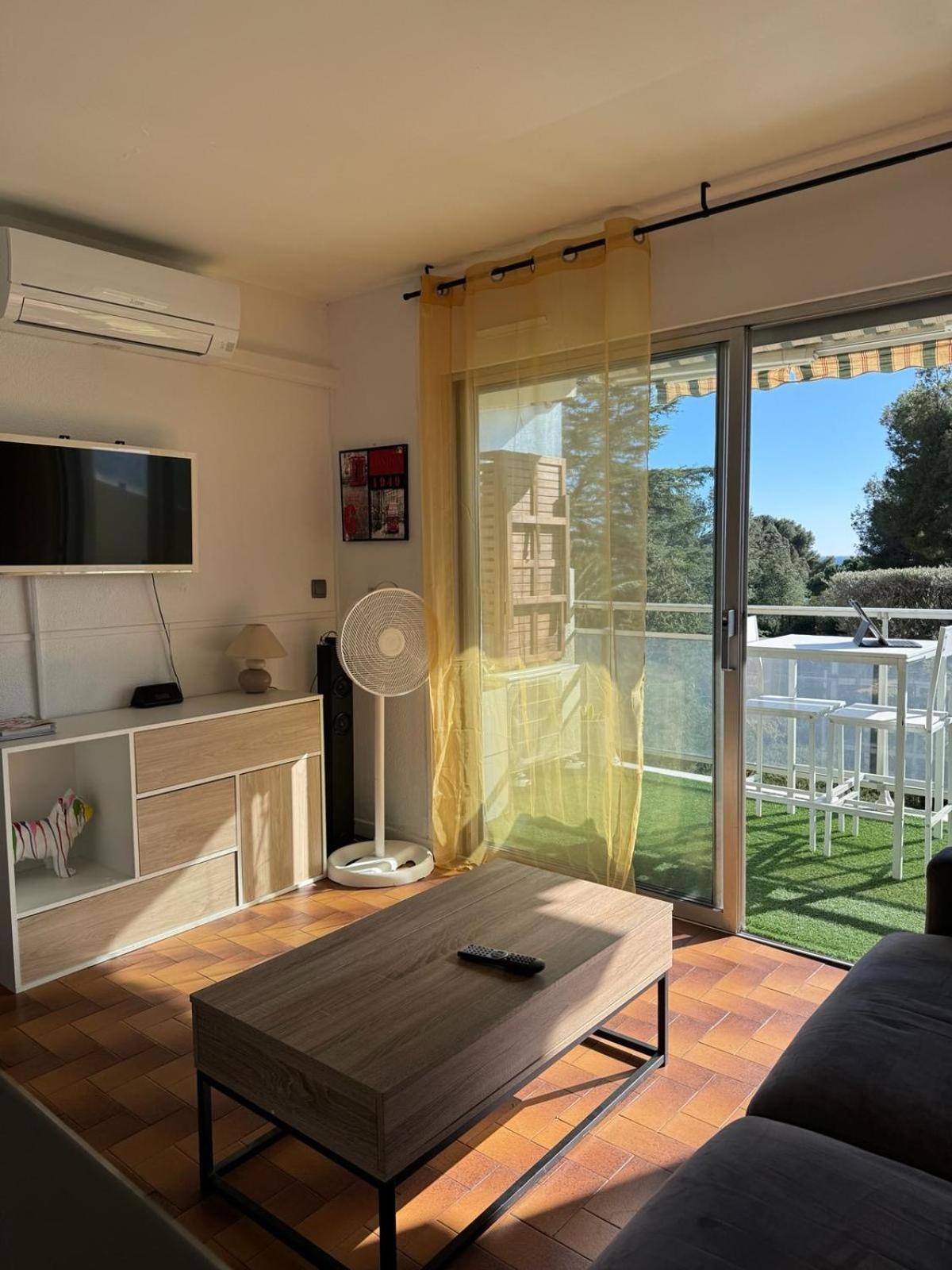 Beau Studio Climatise Face A La Mer La Ciotat Kültér fotó