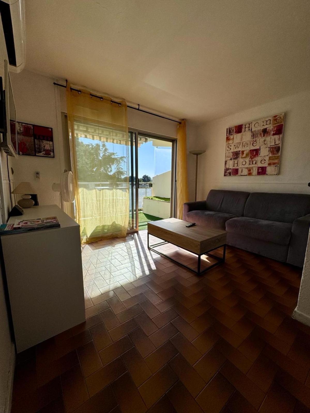 Beau Studio Climatise Face A La Mer La Ciotat Kültér fotó