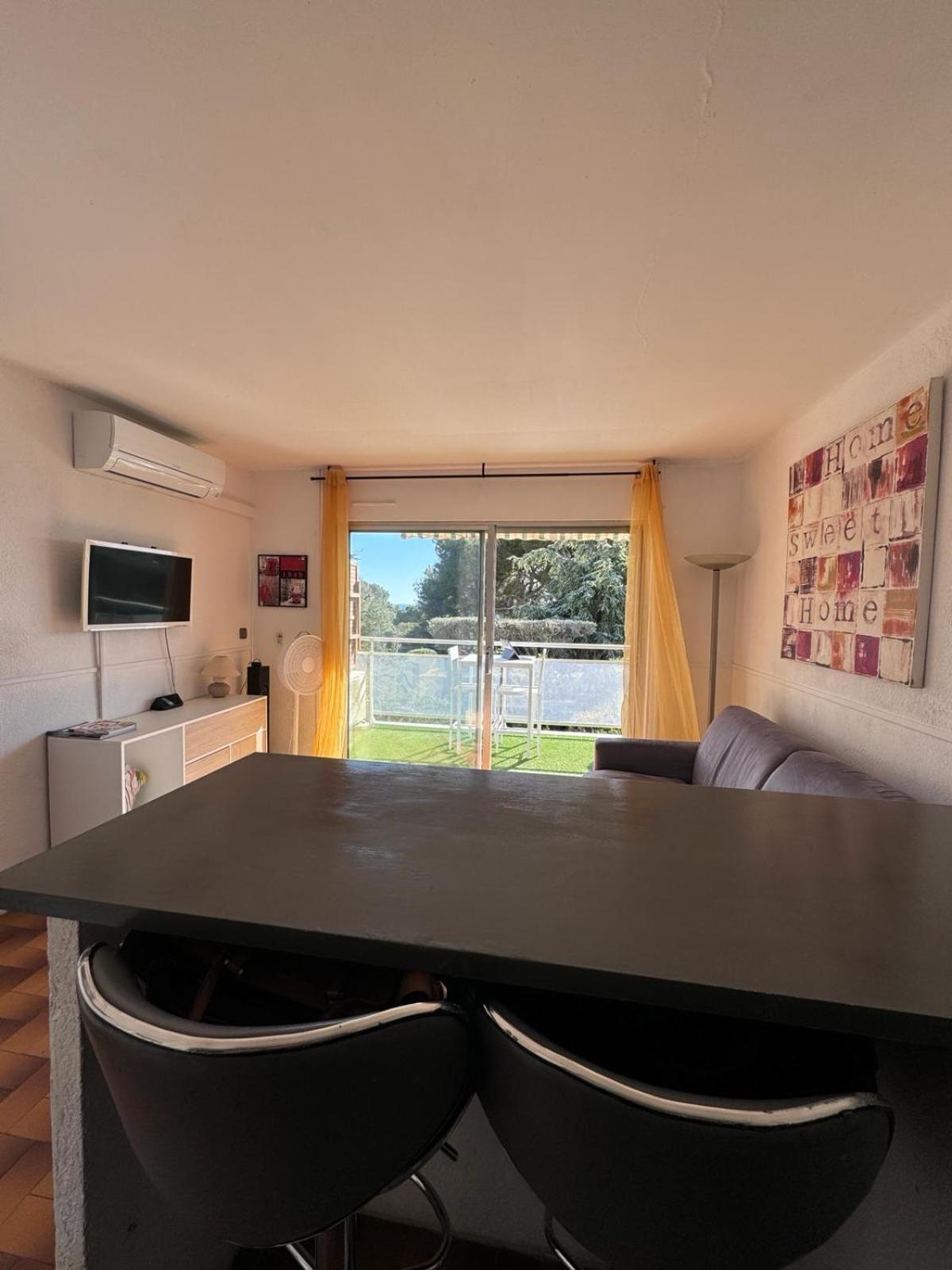 Beau Studio Climatise Face A La Mer La Ciotat Kültér fotó