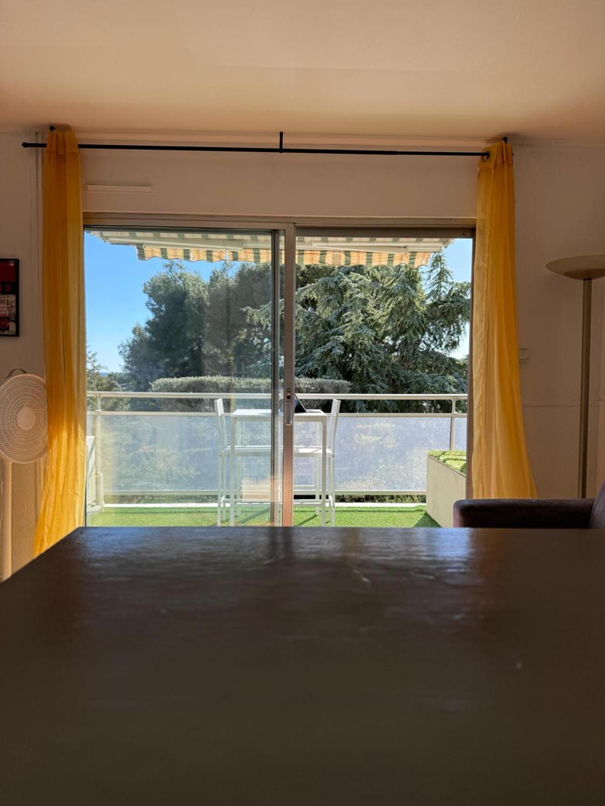 Beau Studio Climatise Face A La Mer La Ciotat Kültér fotó